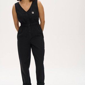 Lucy & Yak Black Sleeveless Button-Front Jumpsuit